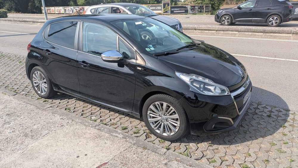 Peugeot 208 1.6 BlueHDi Style Edition