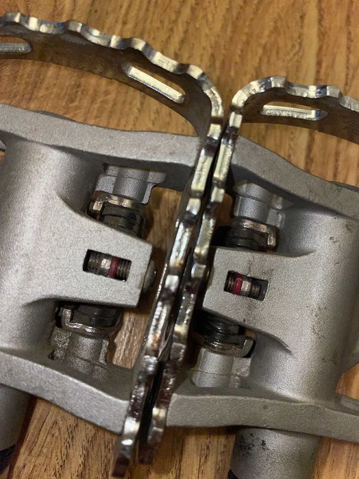 Напівконтактні Shimano PD-M324