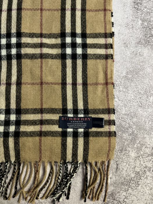 Оригинальный кашемировый шарф Burberry