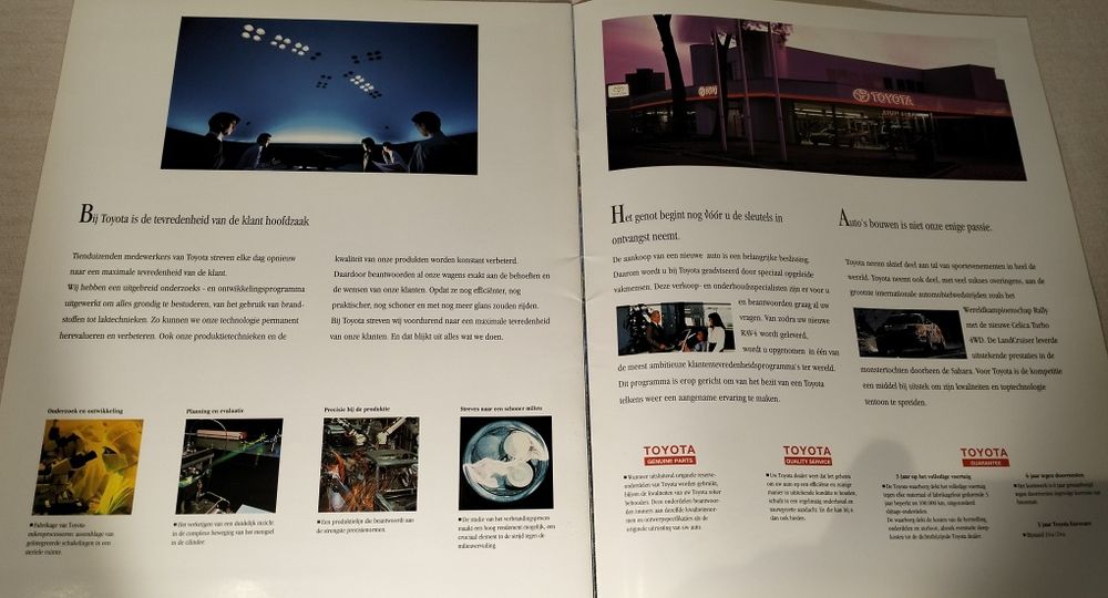 Revista Promocional Toyota RAV 4 XA10