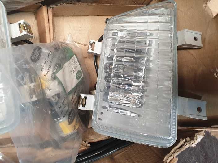 KIT - FAROL DE NEVOEIRO DIANTEIRO LAND ROVER P38