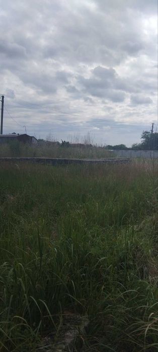 Продаж земельної ділянки з комунікаціями в Слободі