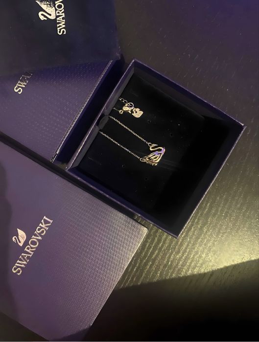 Colar Swarovski Swan Blue