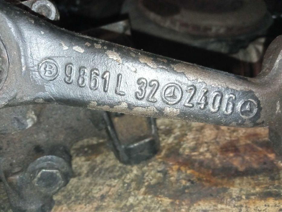 Рульовий рулевой редуктор Mercedes-Benz W190 W201 W124 1244610801