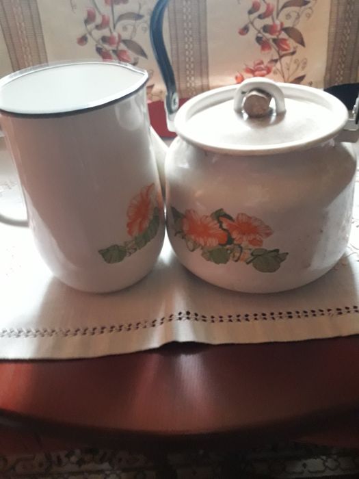Чайник і кушин. Нові, некористовані.