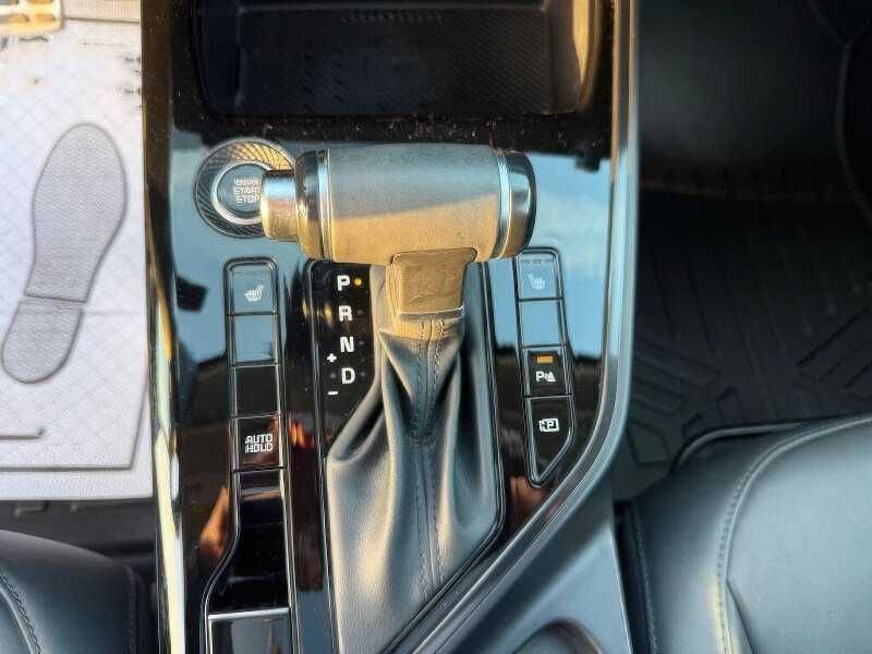 2023 Kia Niro EX Touring