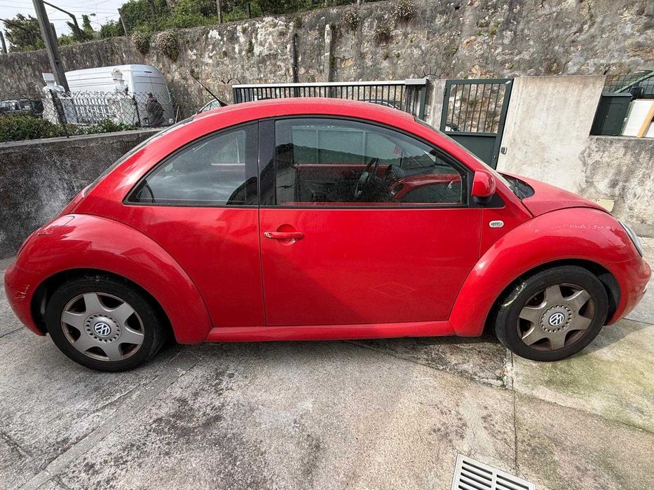 VW New Beetle 2.0 com GPL