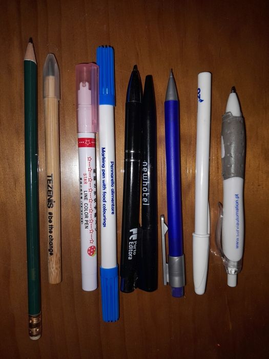 Conjunto de escrita/canetas