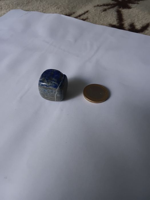 LAPIS LAZULI. O CRISTAL Sabedoria e Proteccao