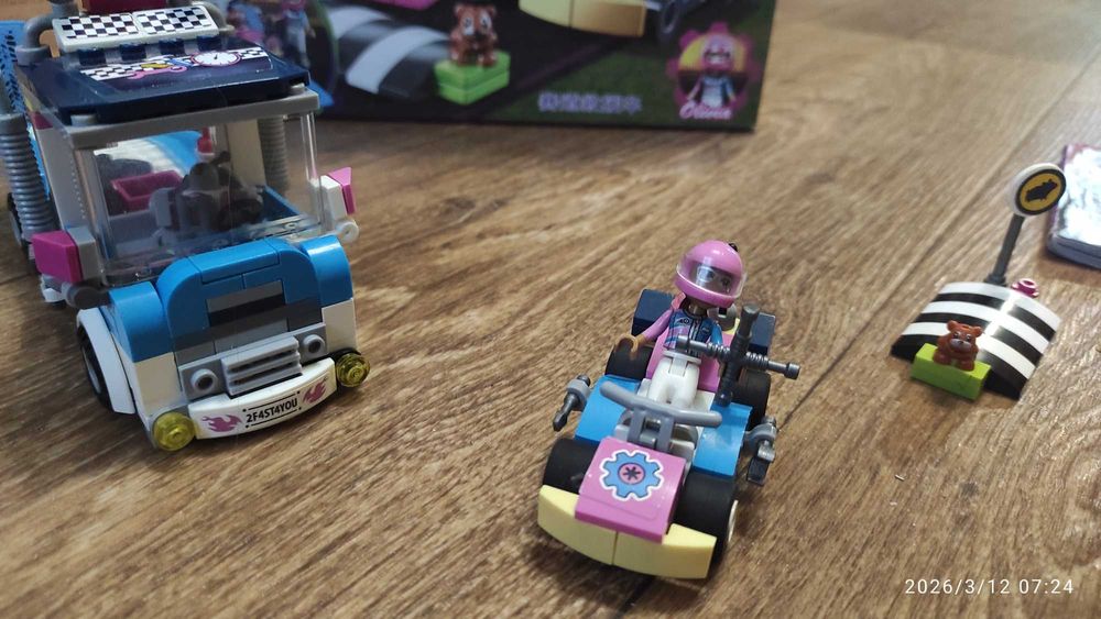 Конструктор Friends 1156 "Гонка: Вантажівка техобслуговування"