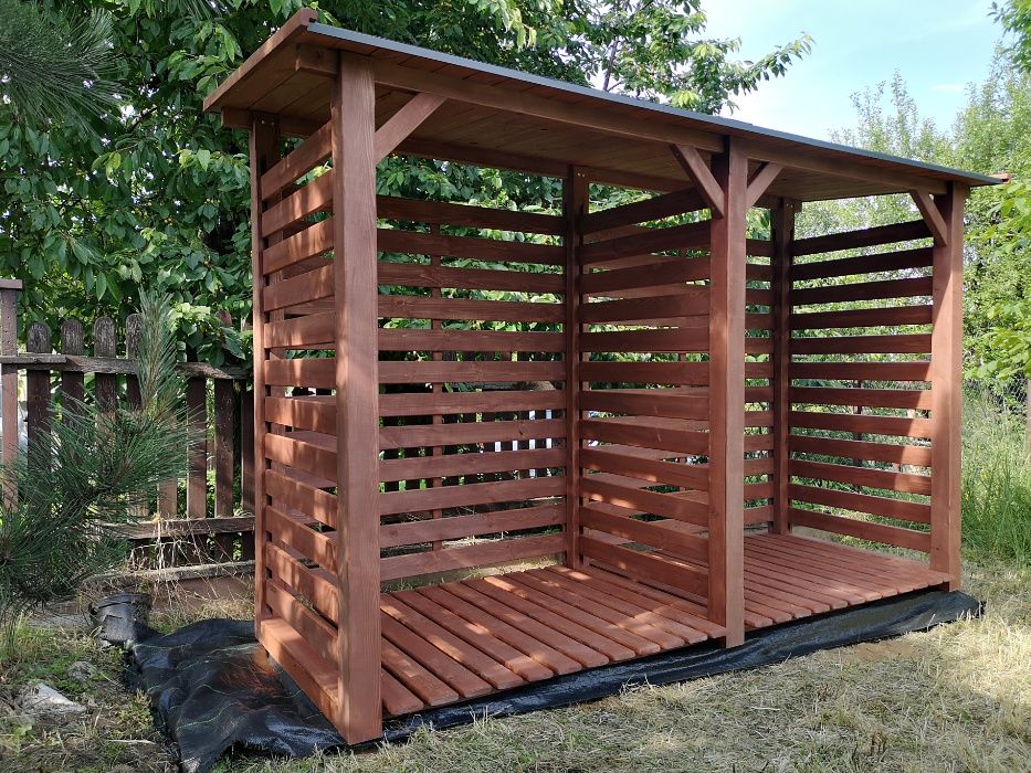 Drewutnia drewniana 3,14 x 1,1m na drewno kominkowe, wiata na drewno