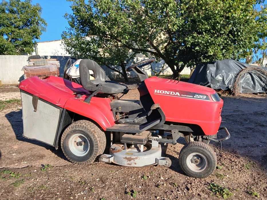 Lote de  corta relvas