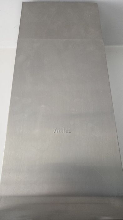 Okap kominowy/pochłaniacz Amica czarne szkło OKC6726l