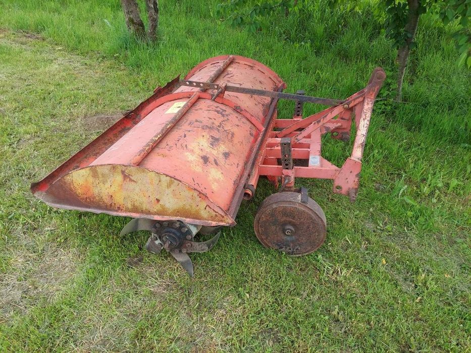 Glebogryzarka akpi 165