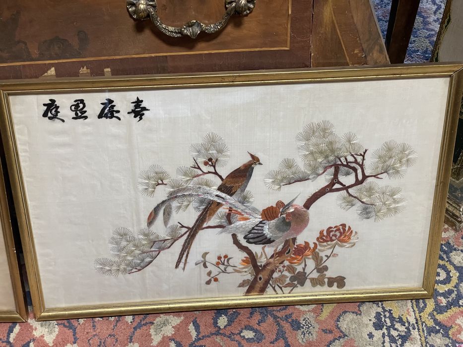 Par de quadros Bordado antigo em seda, Chinês oriental