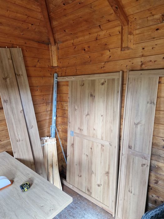 Cama de casal a imitar pinho