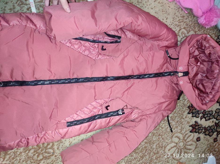 Зимова куртка для дівчинки