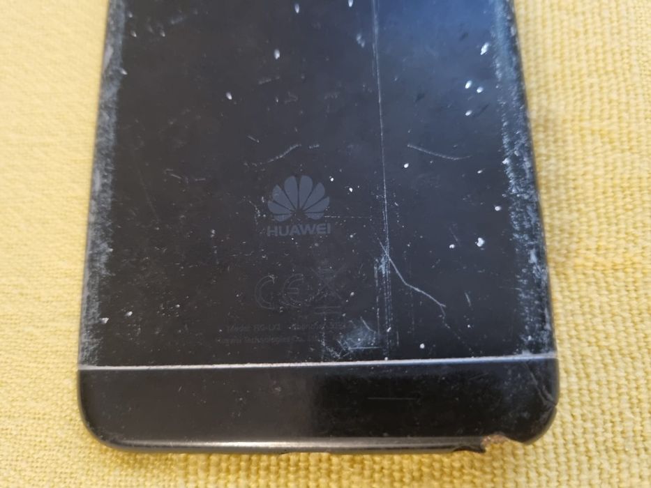 Telémovel Huwei para peças