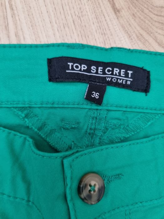 Spodenki szorty Top Secret S 36
