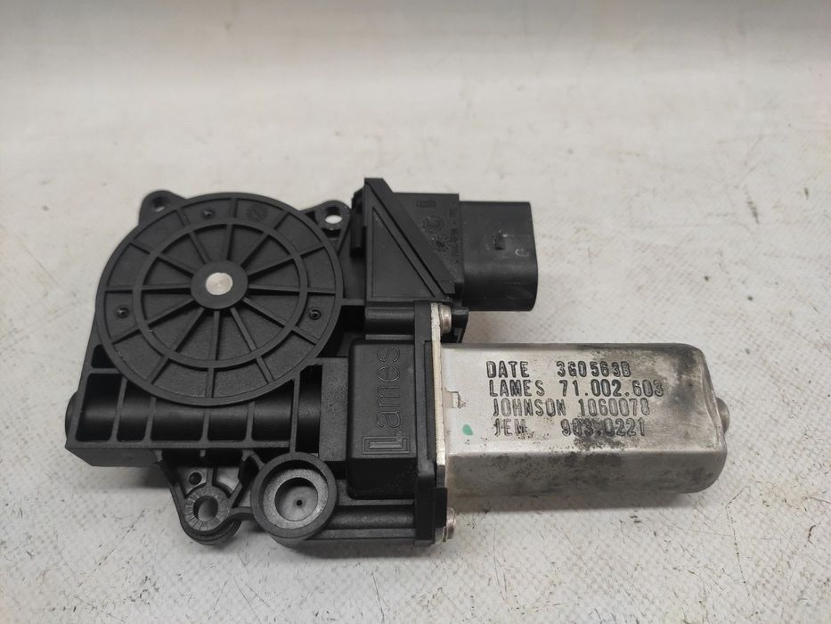 Motor vidro trás esquerdo BMW 1 (E87)