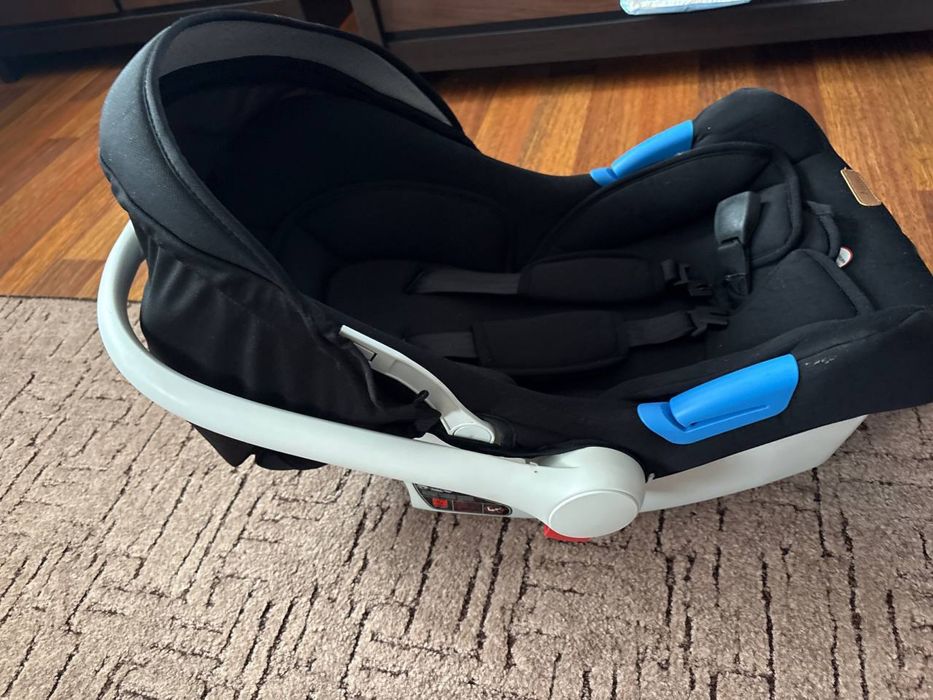 Продам автокрісло