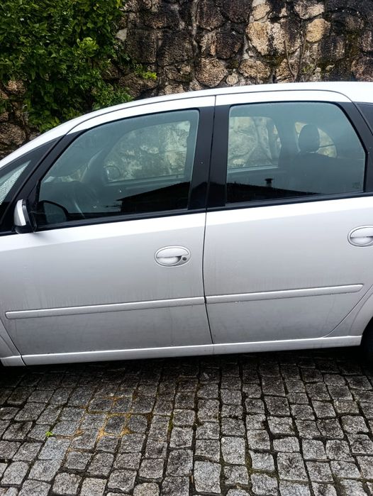 Carro para venda em bom estado