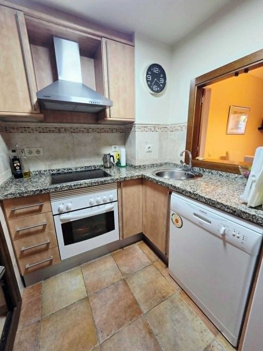 Apartamento T2 com piscina, parqueamento, 1ªlinha da praia em Isla Canela em Ayamonte