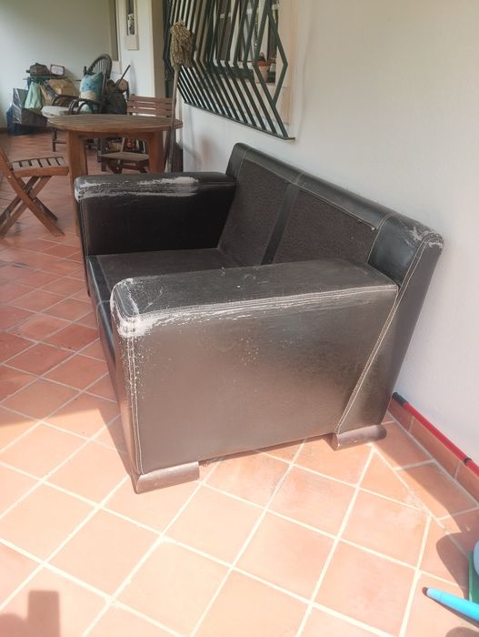 Sofá de 3 lugares para restauro