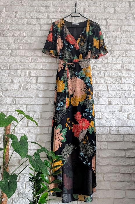 Glamorous asymetryczna sukienka w kwiaty