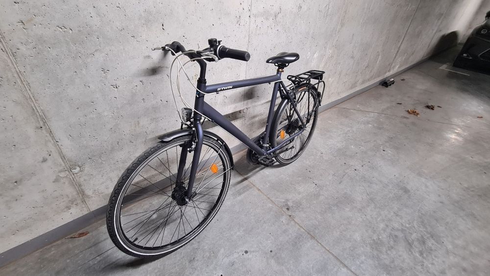 Rower miejski trekingowy   btwin hoprider 100  męski XL  koła 28