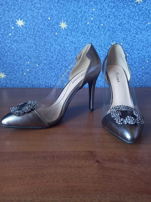 Туфлі для важної події, парадні з силіконовою вставкою на шпилькі