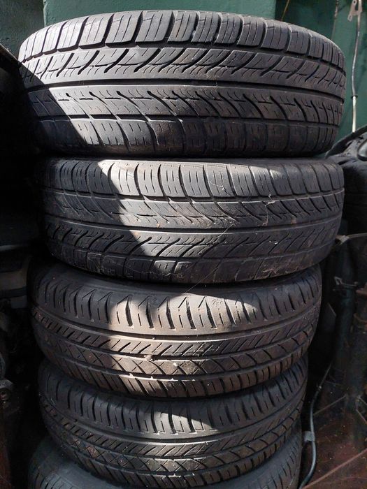 4 Rodas com pneus 175/65 R14 Hyndai Getz