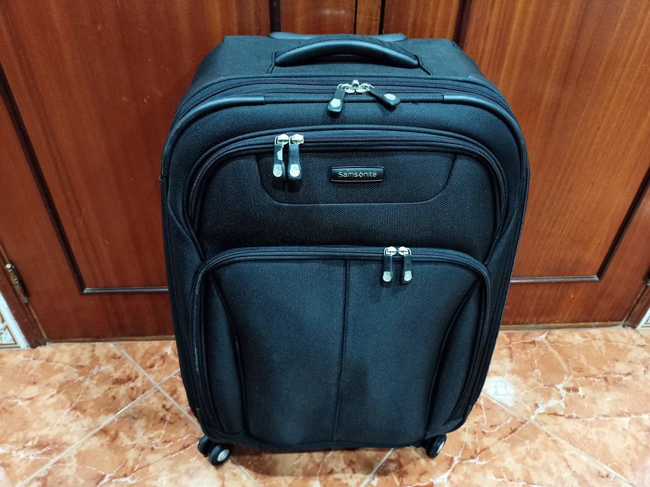 Mala malas Samsonite de porão até 23 kg viagem casa quarto apartamento