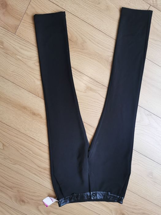 Czarne klasyczne spodnie 36