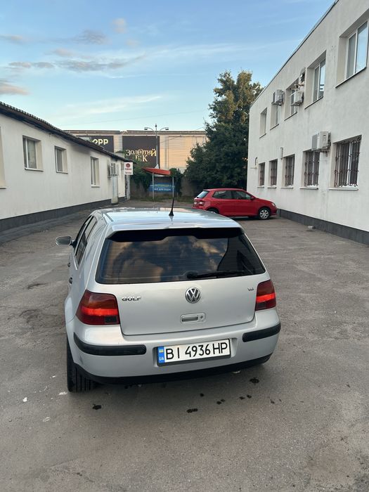 Volkswagen Golf 4