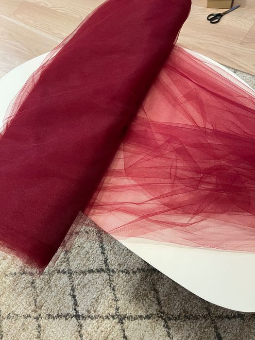 Tiul bordowy 12 m × 3 m – nowy