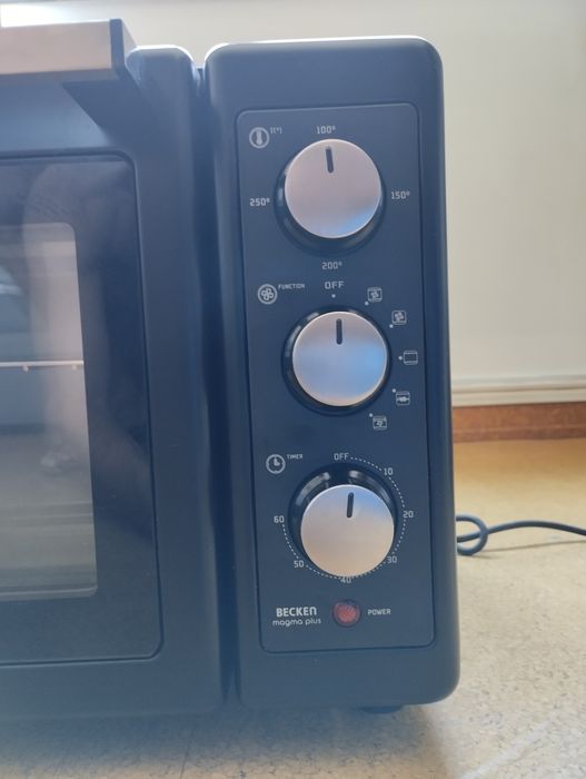Mini Forno Becken Preto