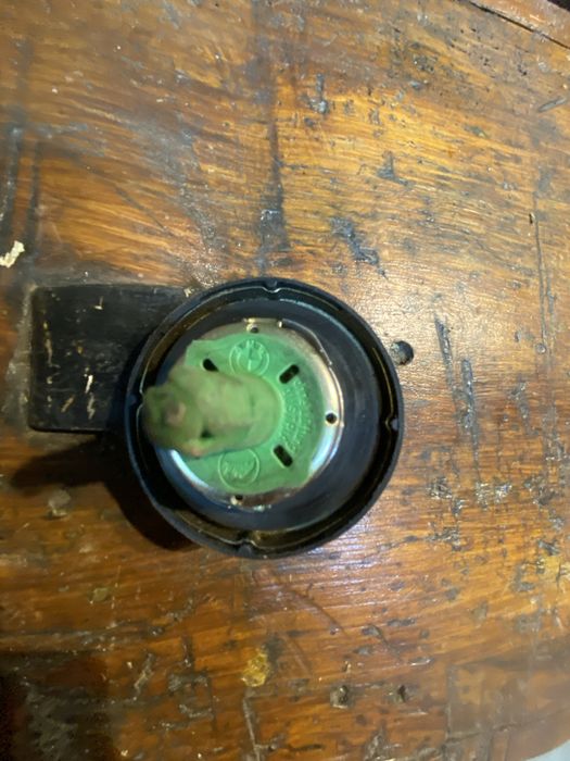 Tampao combustivel BMW e46 Original