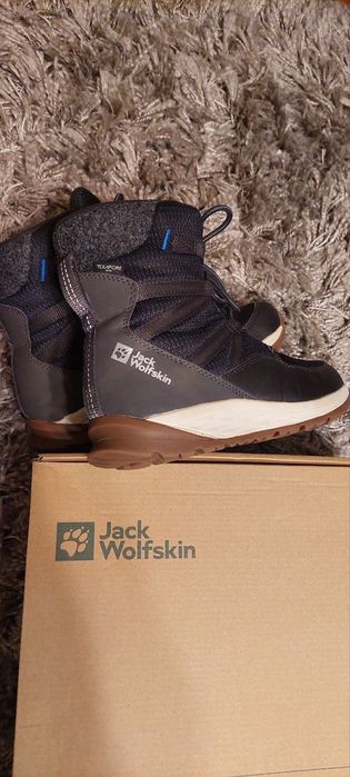 Продам ботинки Jack Wolfskin р-р37.