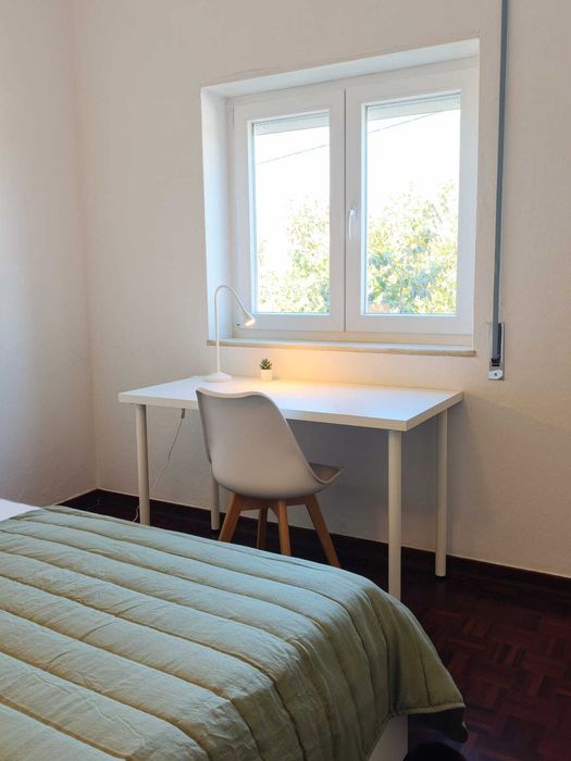 ALUGA-SE - Quarto Individual - Fórum Coimbra