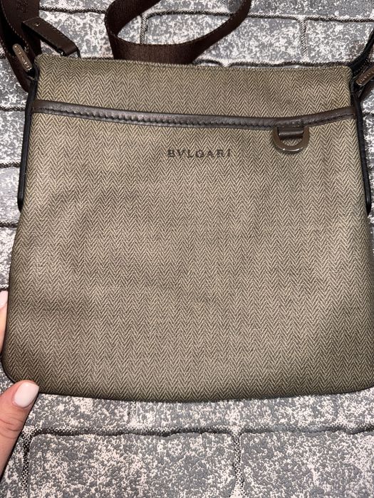 Оригінальна сумка Bvlgari