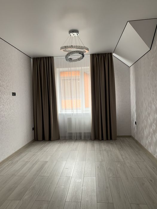 Продаж дуплекса з новим ремонтом, без комісіі, пров.Світлий, Перемичка