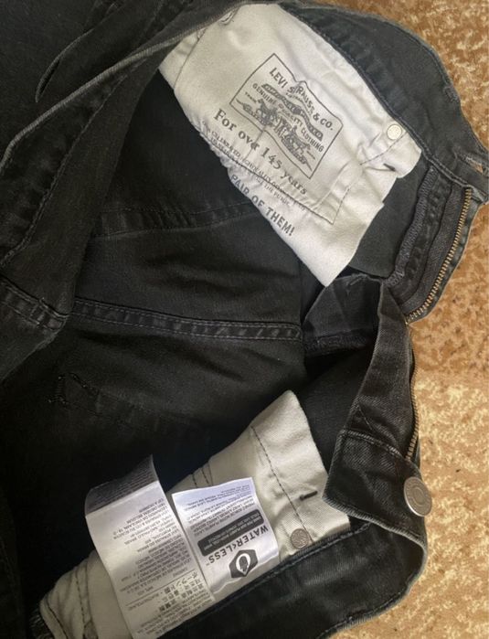 Джинси levis чорні