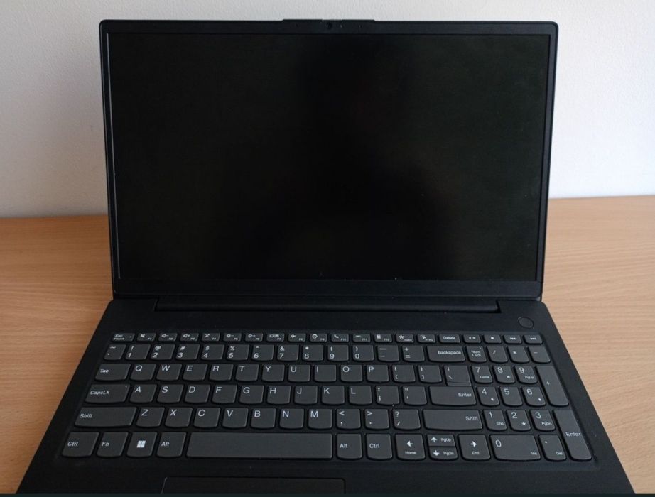Ноутбук від Lenovo V15 G3 intel i3 gen 12( є обмін)