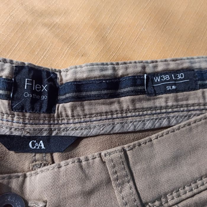 C&A  W38 L30 SLIM fit Flex On the go spodnie  długie
