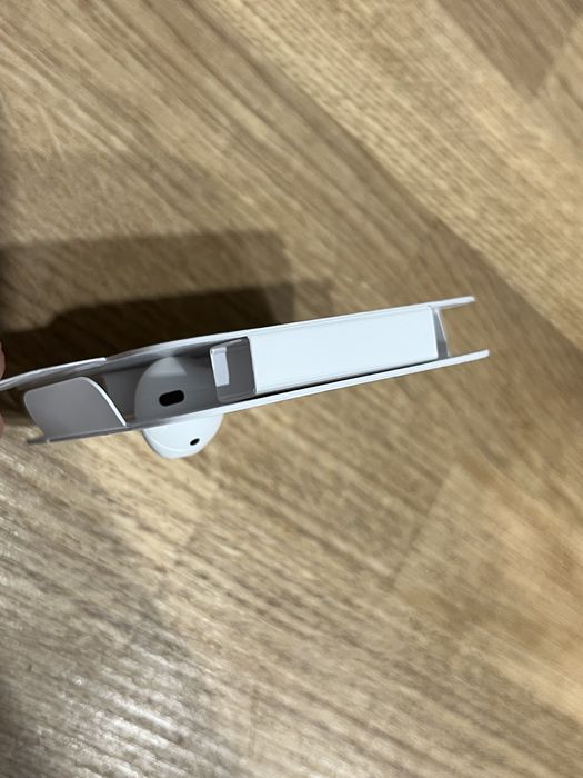 Nowa Lewa Sluchawka Airpods 2 A2031 A2032