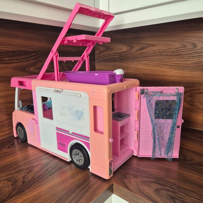 Barbie – duży kamper + samochód | zestaw