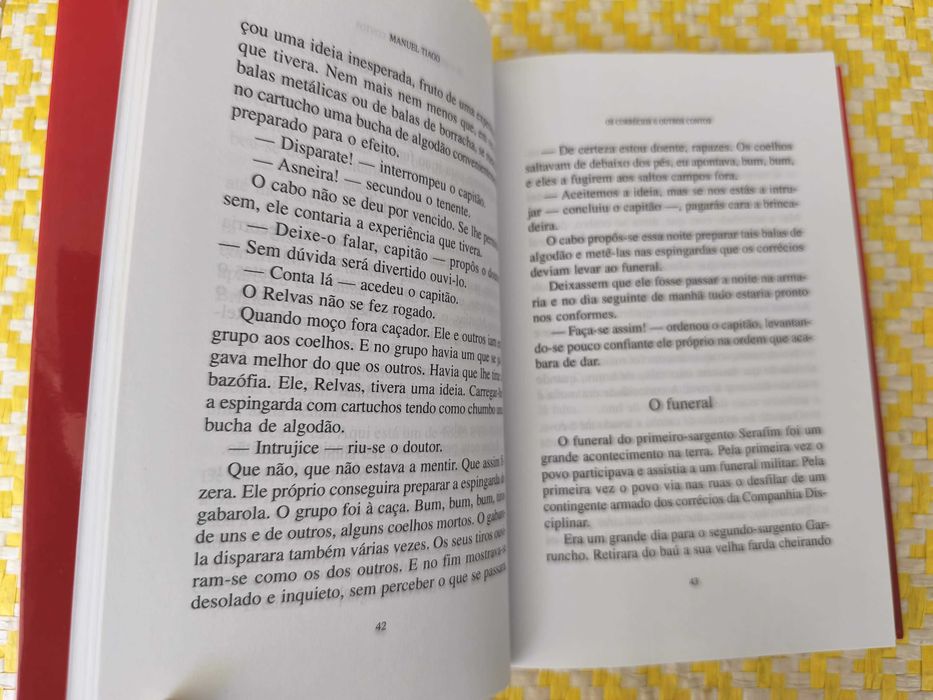 Os Corrécios - Manuel Tiago