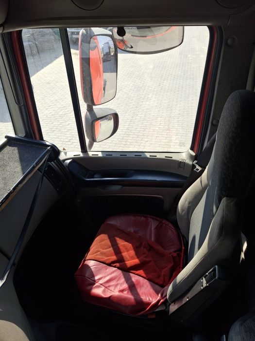 DAF XF105 сідловий тягач