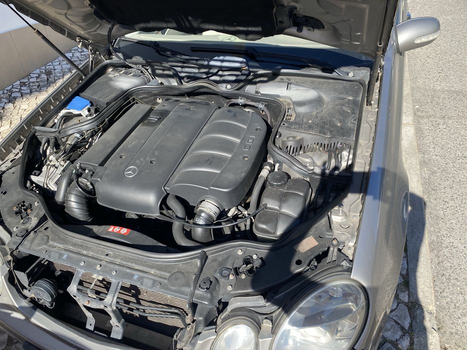 Mercedes w211 E220 (2004)Import